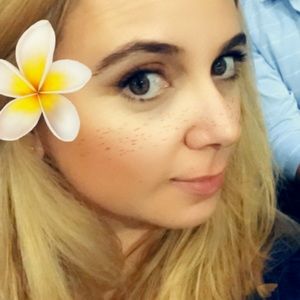 Meet your Posher, Denise